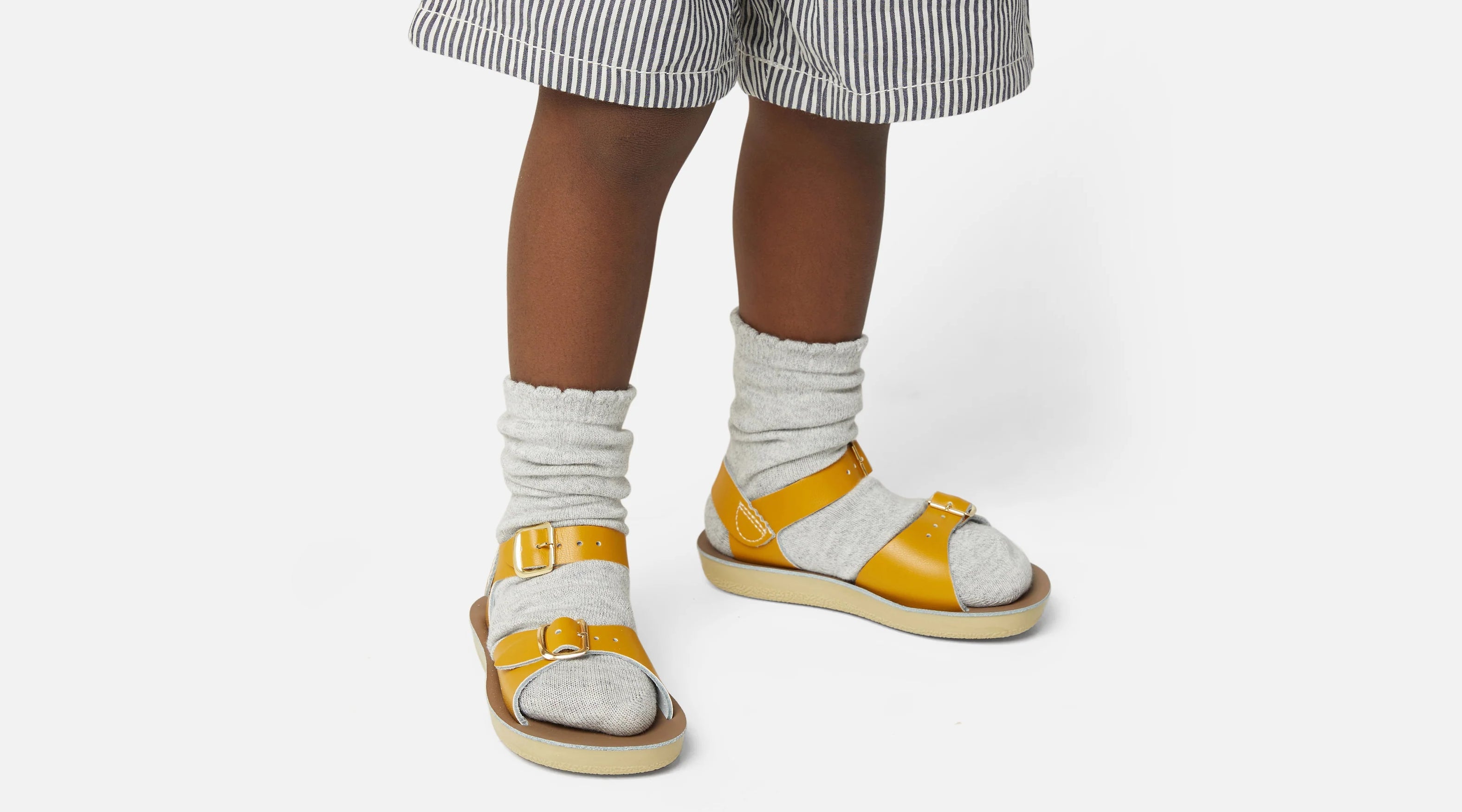 How to Style Socks with Salt-Water Sandals: Yes, It’s a Thing!
