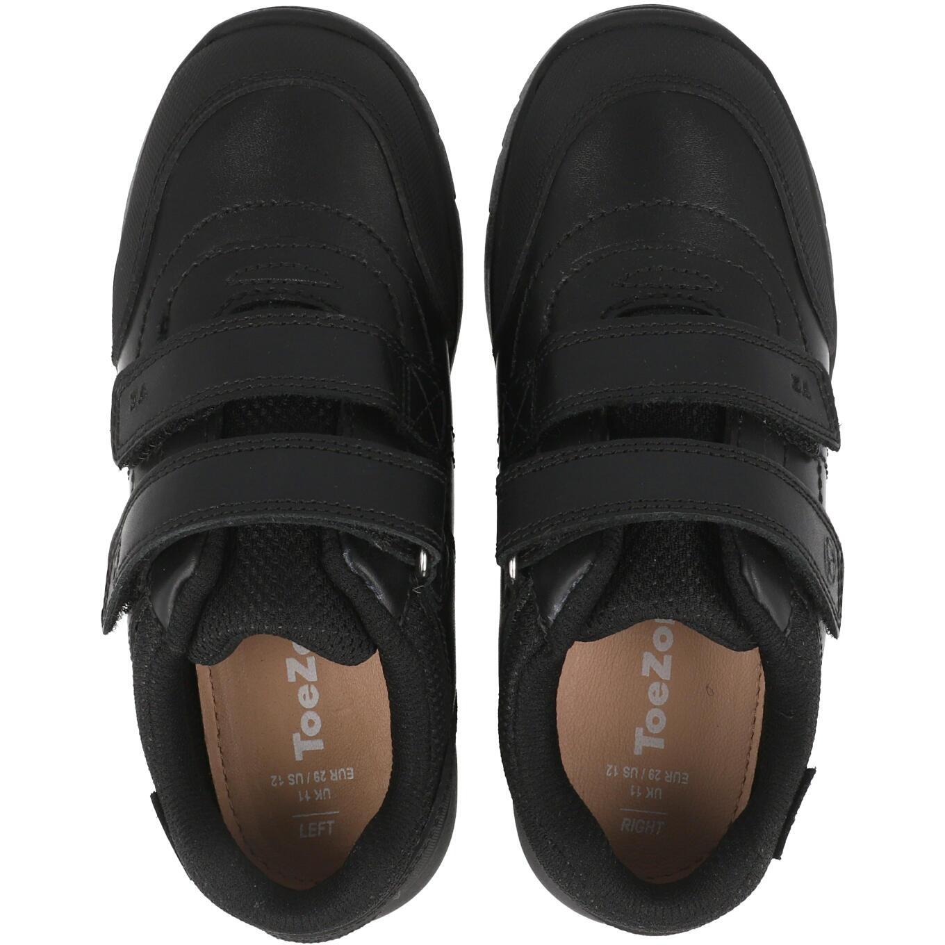 ToeZone Strike Football School Shoes Black